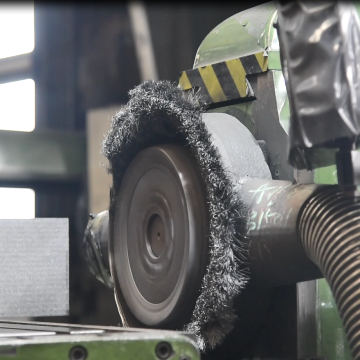 定制石墨模具全流程解析：从材料选择到交付客户