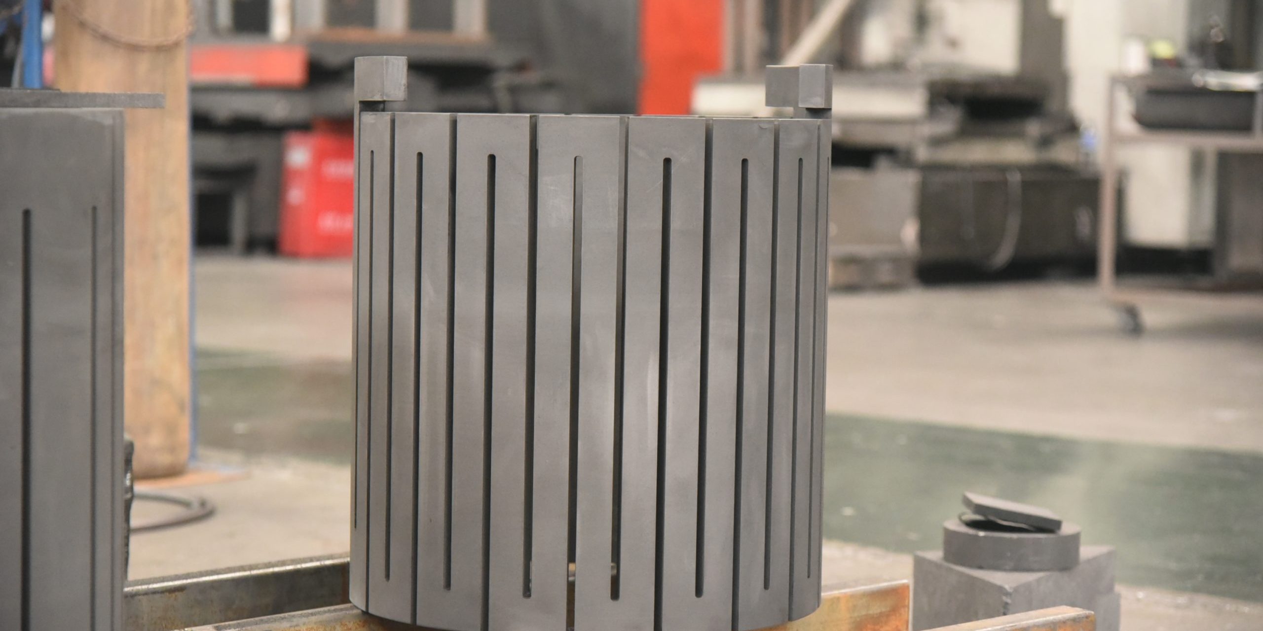 光伏行业是否真的没落了？信瑞达石墨为您深度解析